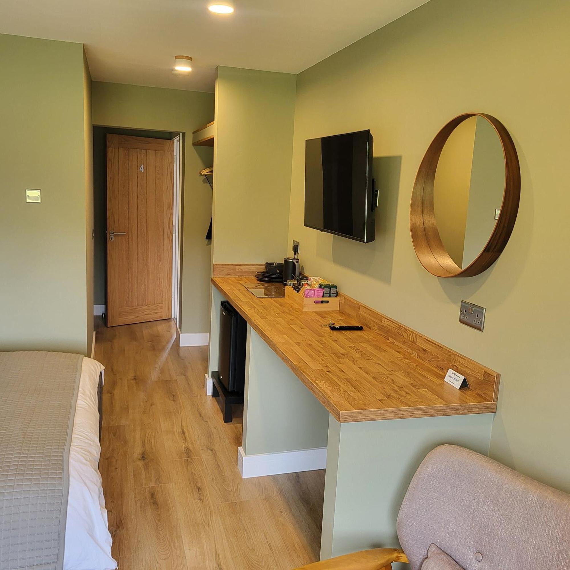 Open Acres Accommodation And Airport Parking Backwell Exterior foto