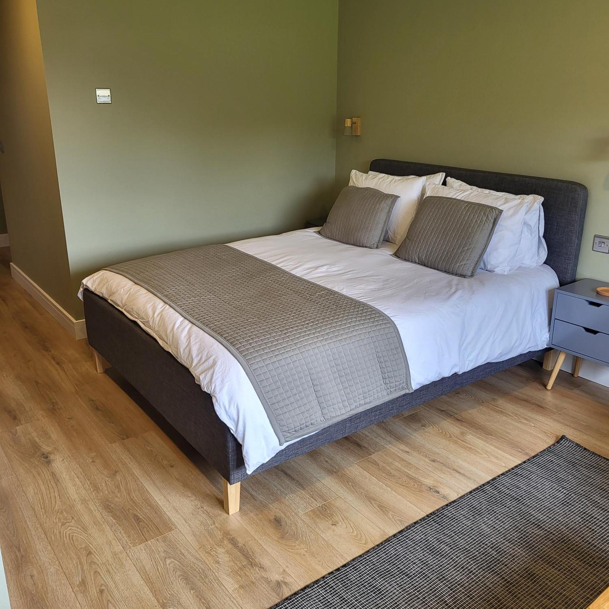 Open Acres Accommodation And Airport Parking Backwell Exterior foto