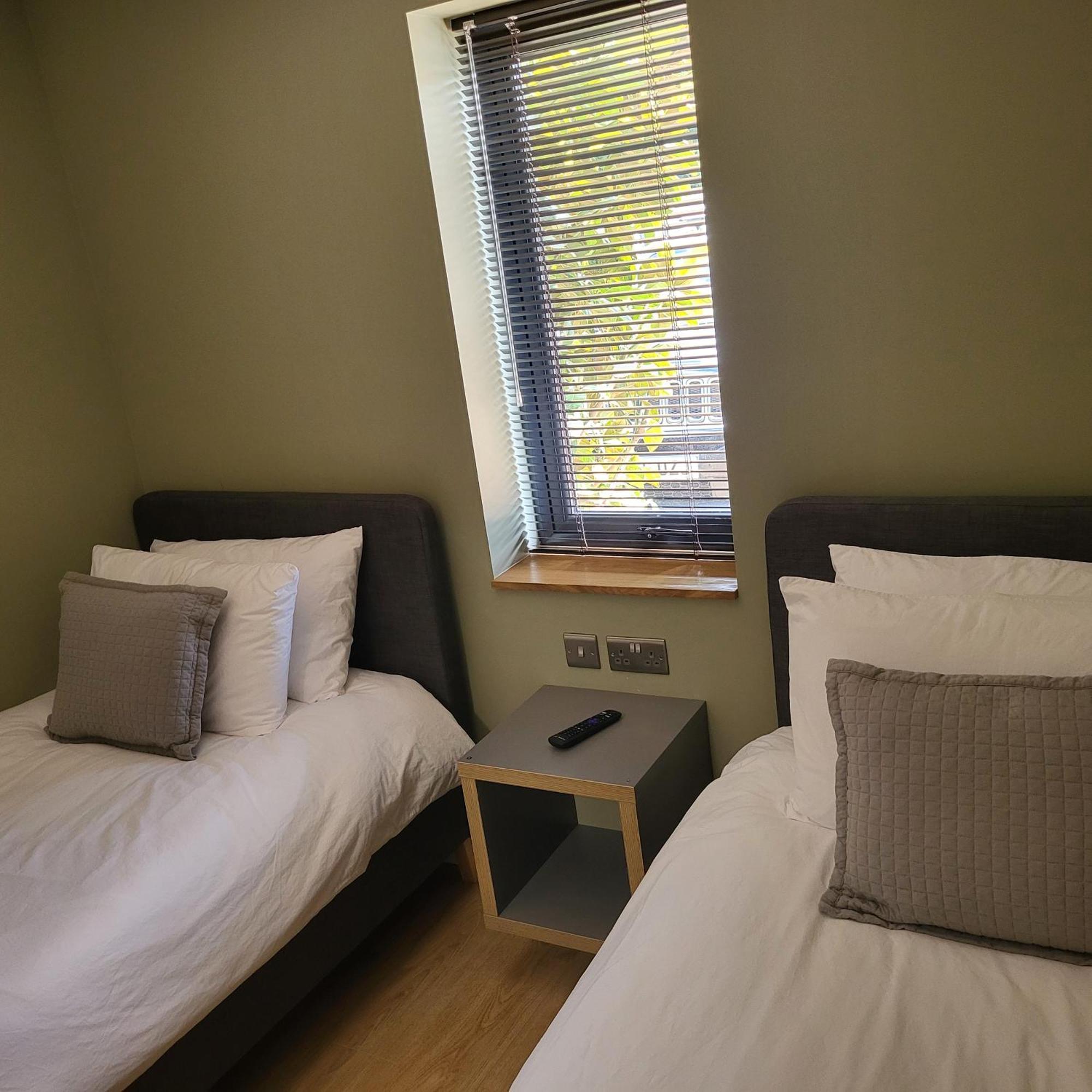 Open Acres Accommodation And Airport Parking Backwell Exterior foto