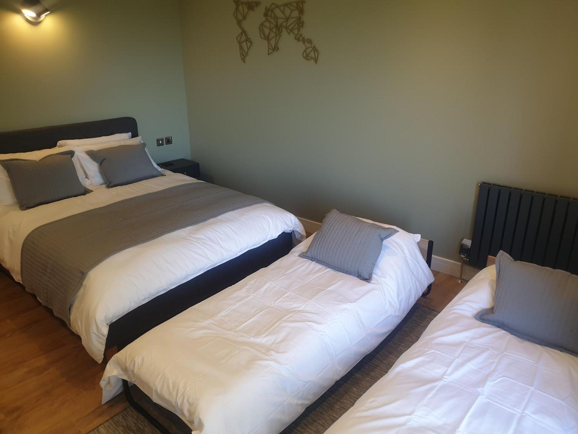 Open Acres Accommodation And Airport Parking Backwell Exterior foto